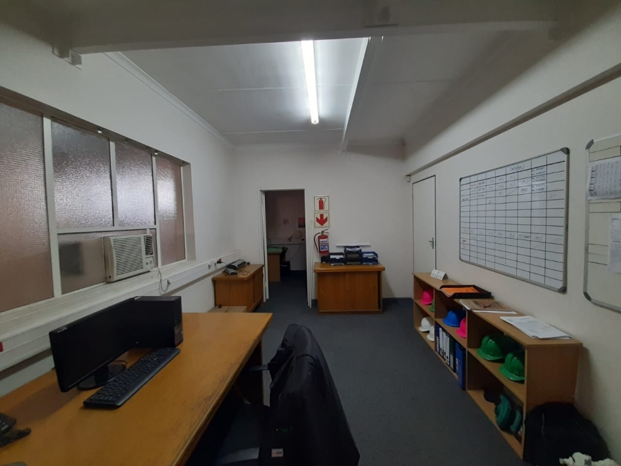 To Let commercial Property for Rent in Woodbrook Eastern Cape